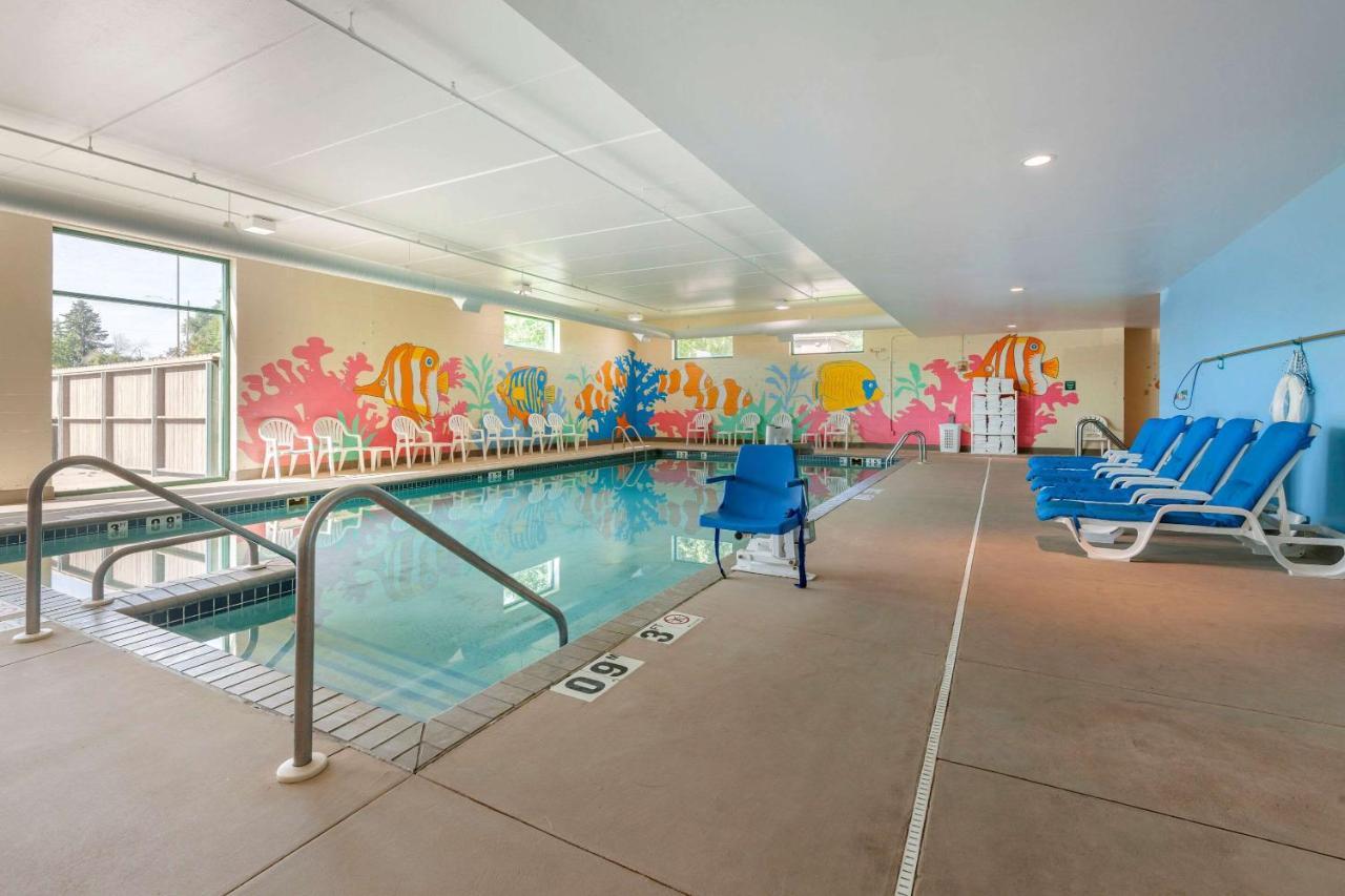 Clarion Suites At The Alliant Energy Center Madison Esterno foto
