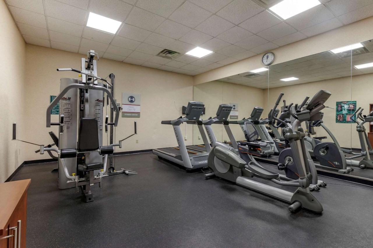 Clarion Suites At The Alliant Energy Center Madison Esterno foto